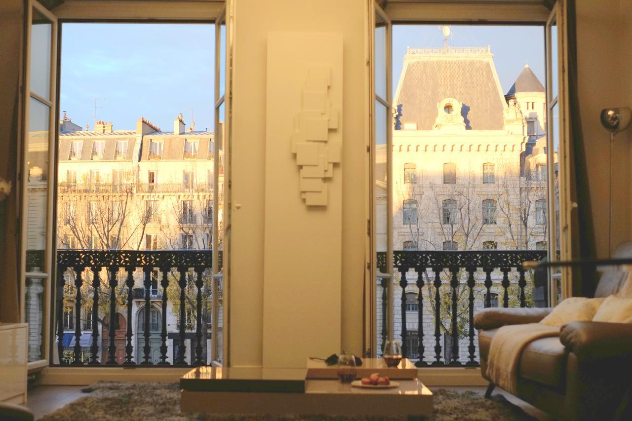 Two Bedroom Luxury Apartment - Balcony With View Of Notre Dame Paris Exterior foto